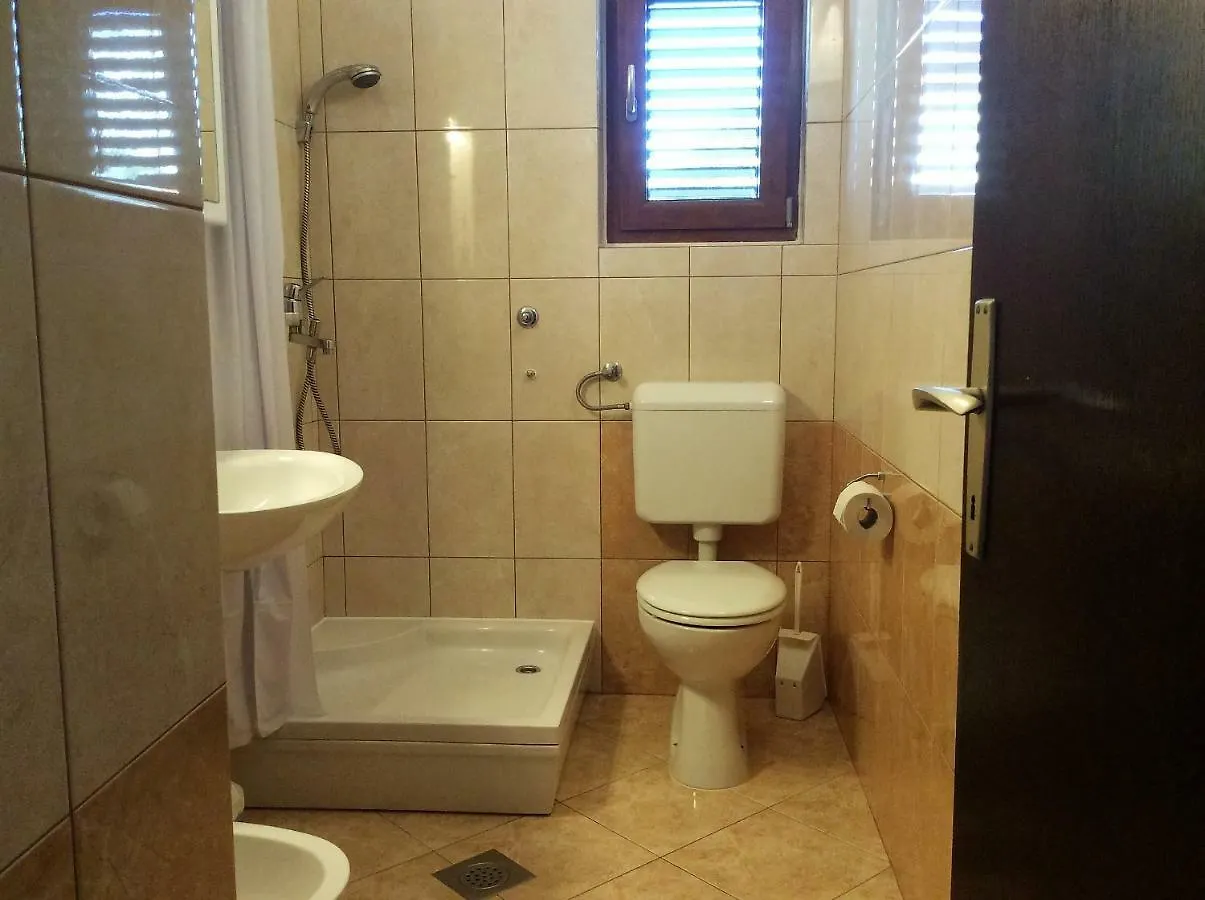 Villa Jadranka Barbat na Rabu 0*,
